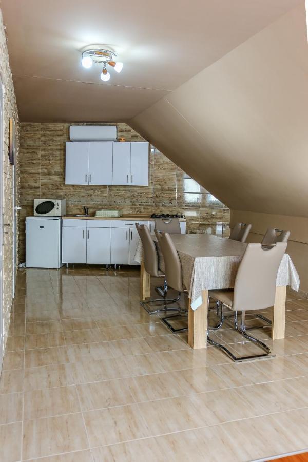 Gardi Apartman Szekszárd Exteriér fotografie