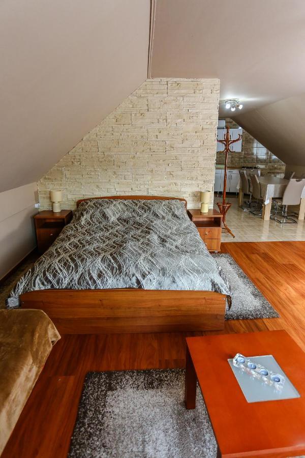 Gardi Apartman Szekszárd Exteriér fotografie