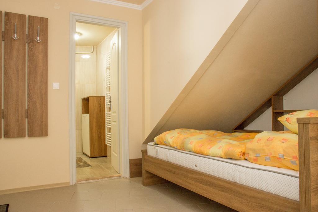 Gardi Apartman Szekszárd Exteriér fotografie