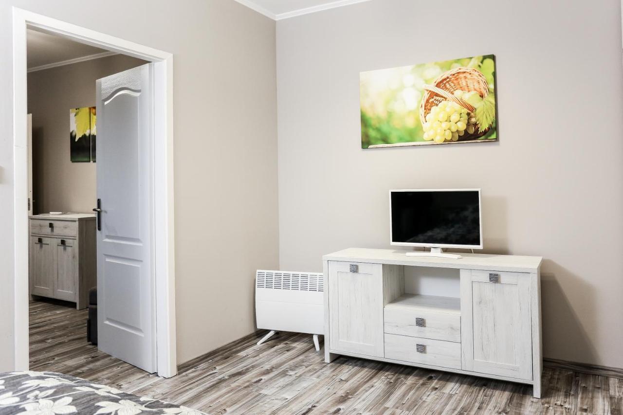 Gardi Apartman Szekszárd Exteriér fotografie