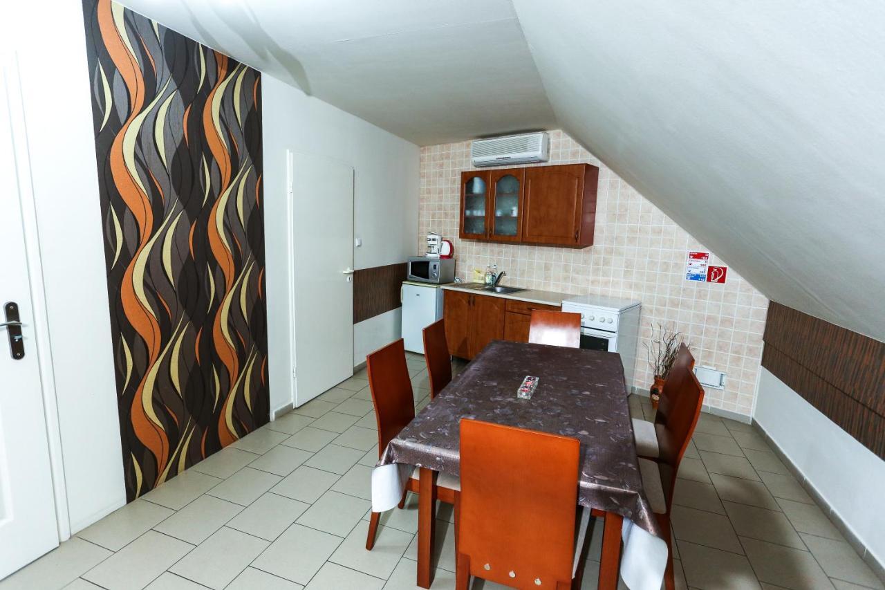 Gardi Apartman Szekszárd Exteriér fotografie